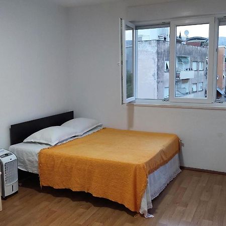Room With Private Toilet And Terrace In City Center In Shared Apartment Split Eksteriør billede