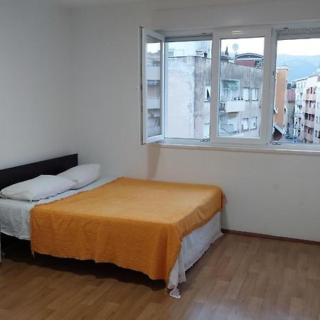 Room With Private Toilet And Terrace In City Center In Shared Apartment Split Eksteriør billede