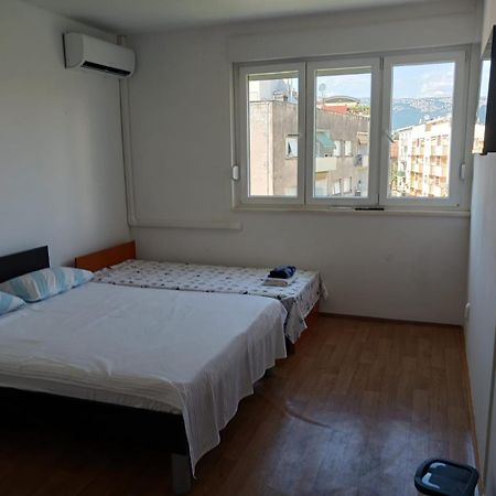 Room With Private Toilet And Terrace In City Center In Shared Apartment Split Eksteriør billede
