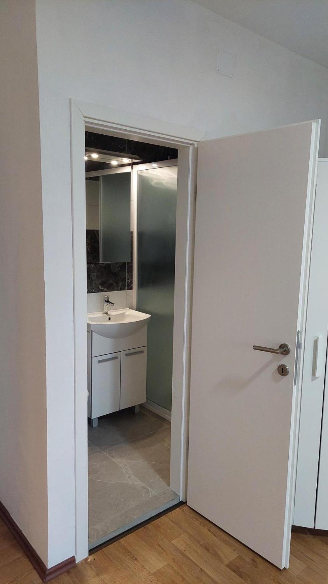 Room With Private Toilet And Terrace In City Center In Shared Apartment Split Eksteriør billede