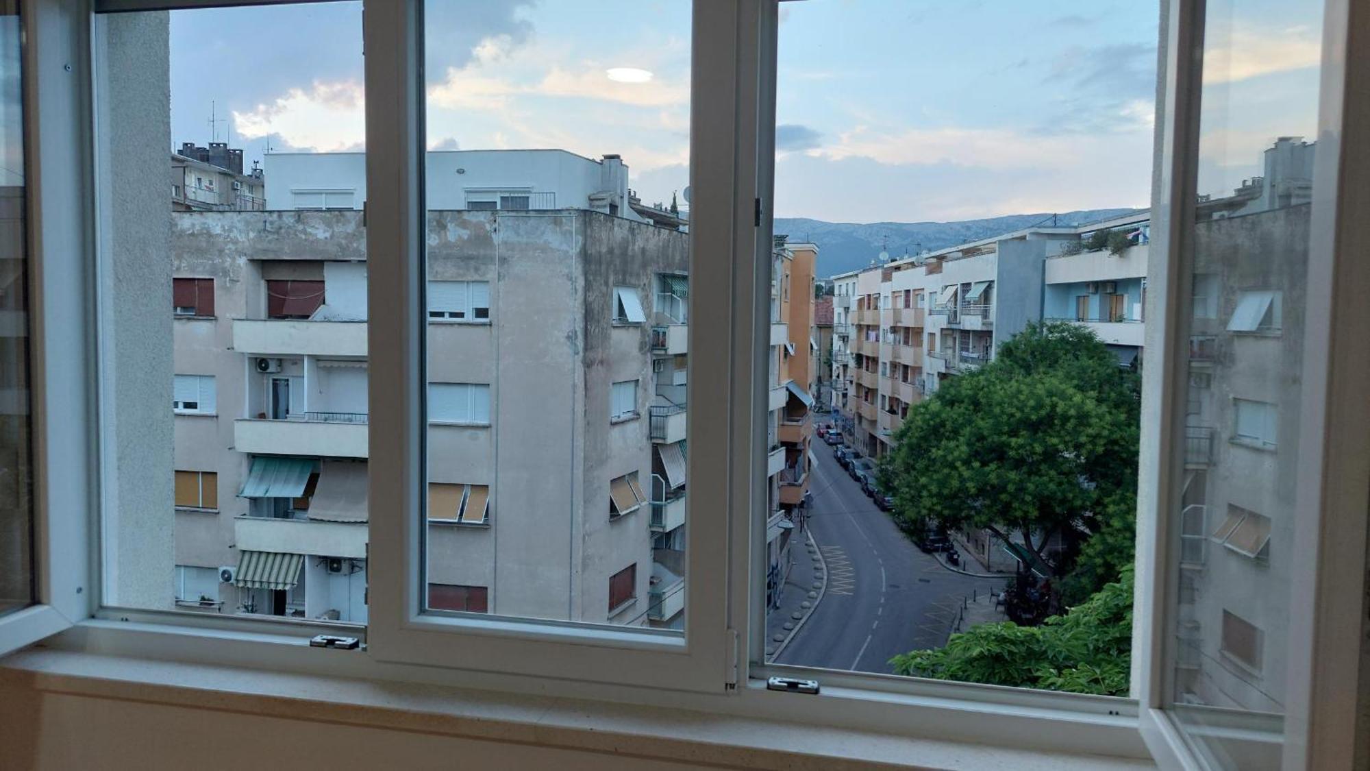 Room With Private Toilet And Terrace In City Center In Shared Apartment Split Eksteriør billede