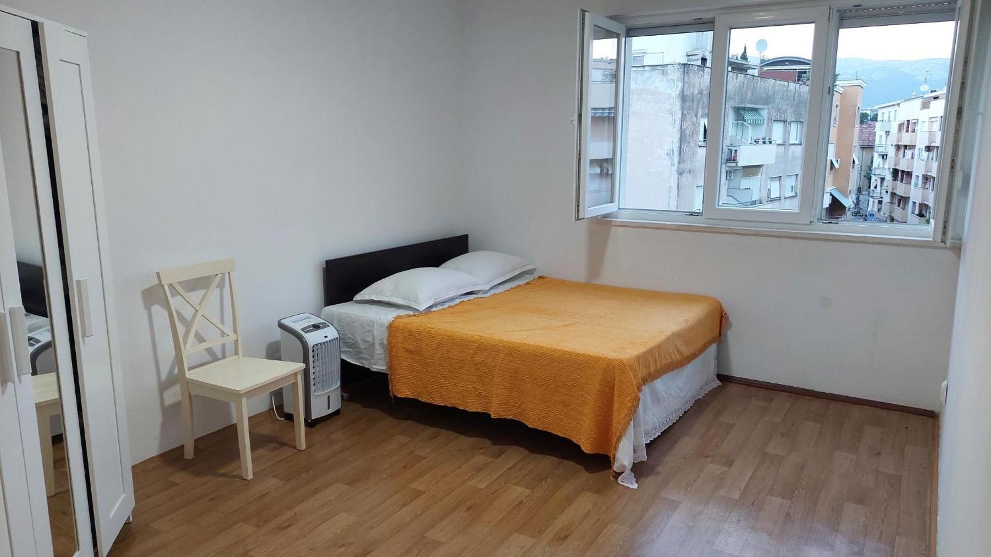 Room With Private Toilet And Terrace In City Center In Shared Apartment Split Eksteriør billede